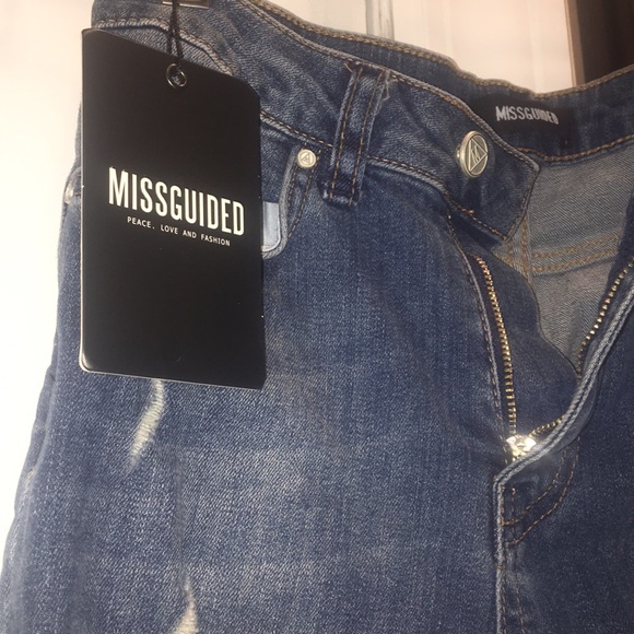 Missguided destroyed skinny jeans - Picture 4 of 5